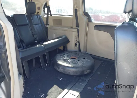 2013 Chrysler Town & Country Touring из США, поврежденный, VIN 2C4RC1BG5DR674817